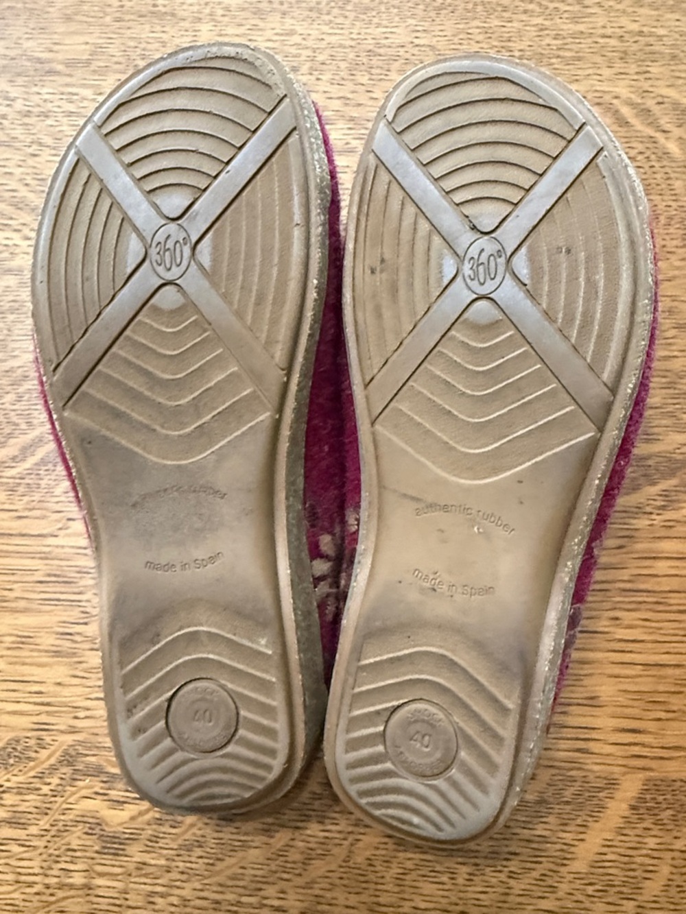 TAOS Woolderness 2 Clog EU 40 9 1/2 Cranberry Floral Wool Casual Soft on toes - Picture 6 of 12